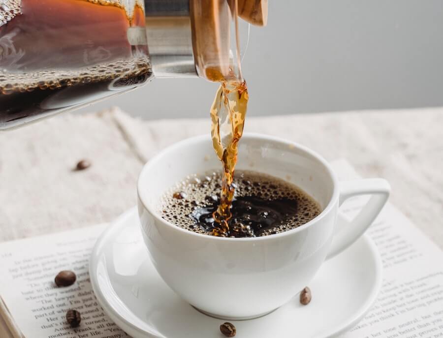 Rengöring av kaffebryggare för optimal smak: En komplett guide